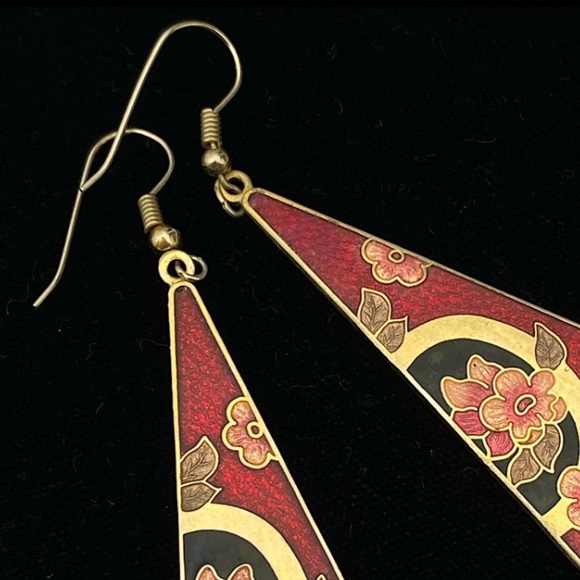 Vintage 80's Cloisonné Red and Gold Triangle Earrings - Picture 4 of 7